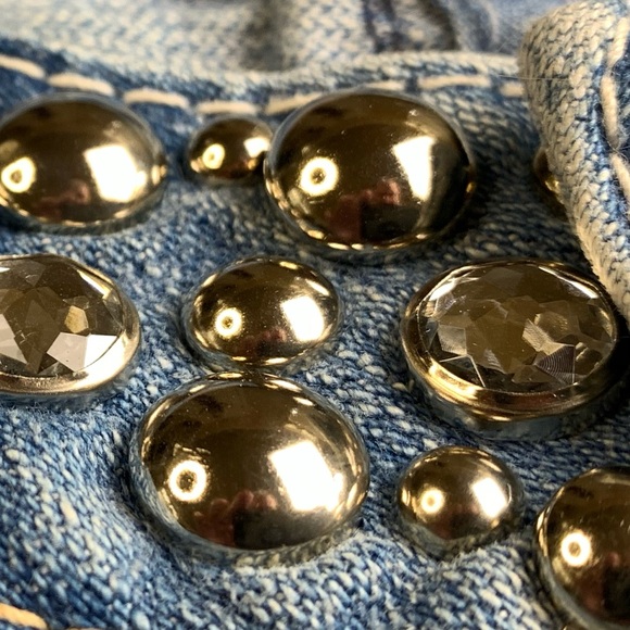 💸Blue Tattoo studded bermuda jean short size 29 - Picture 2 of 9